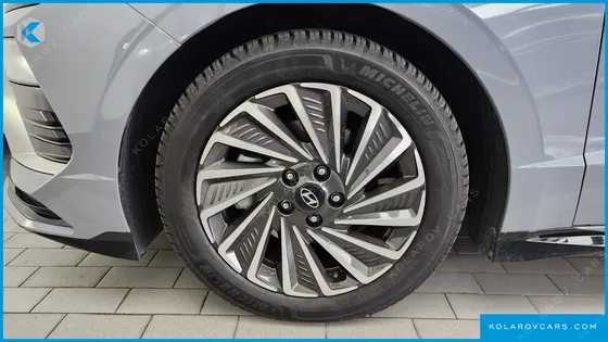HYUNDAI SONATA EXCLUSIVE