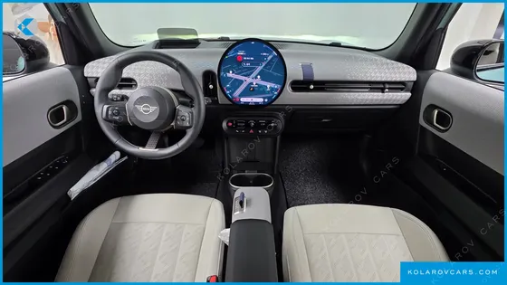 MINI COOPER 5 DOOR FAVOURED
