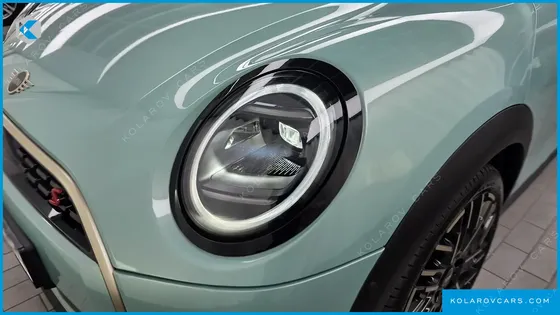 MINI COOPER 5 DOOR FAVOURED