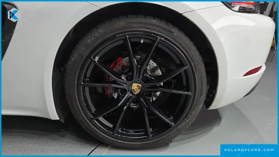 PORSCHE 718 2.0