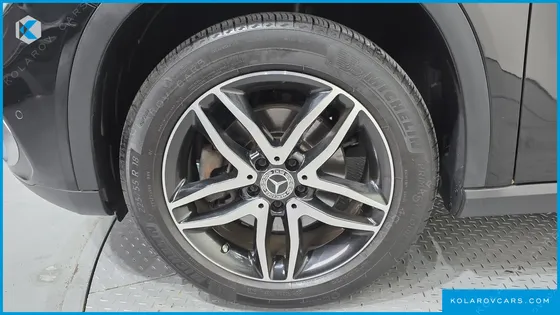 MERCEDES GLA-CLASS GLA220 PREMIUM