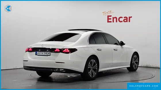 MERCEDES E-CLASS E200 AVANTGARDE