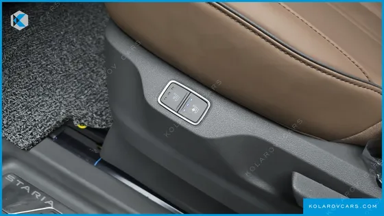HYUNDAI STARIA 4WD LOUNGE 9-SEATER