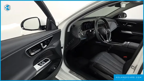 MERCEDES E-CLASS E200 AVANTGARDE
