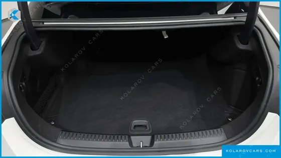 MERCEDES E-CLASS E200 AVANTGARDE