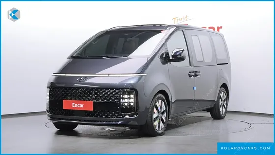 HYUNDAI STARIA 4WD LOUNGE 9-SEATER