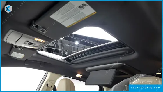 TOYOTA SIENNA 2.5 HYBRID 2WD