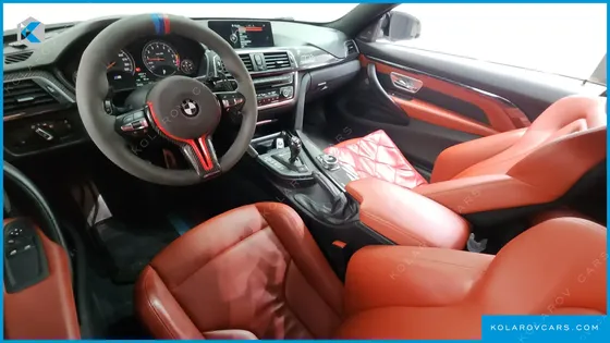 BMW M4 M4 COUPE