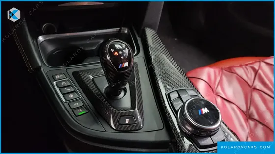 BMW M4 M4 COUPE
