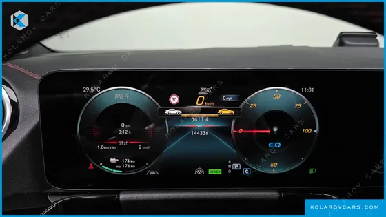 MERCEDES EQA EQA250 AMG PACKAGE