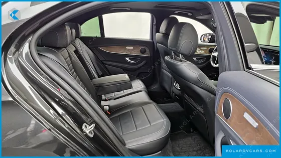 MERCEDES E-CLASS E220D 4MATIC EXCLUSIVE