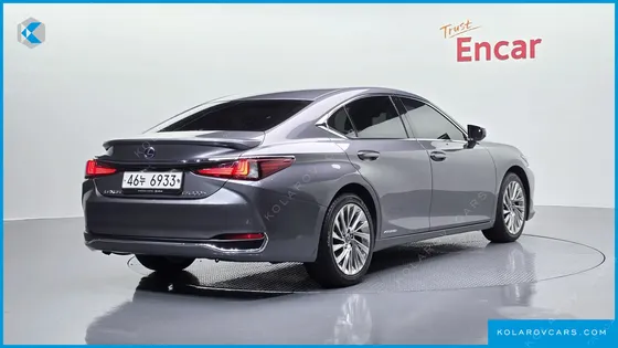 LEXUS ES LUXURY PLUS