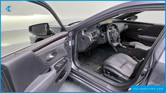 LEXUS ES LUXURY PLUS