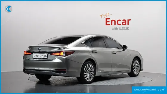 LEXUS ES LUXURY PLUS