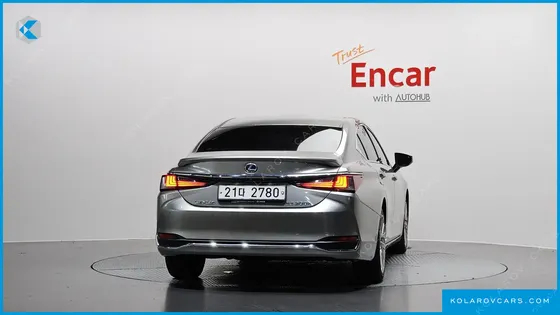 LEXUS ES LUXURY PLUS