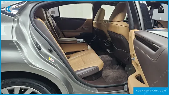 LEXUS ES LUXURY PLUS