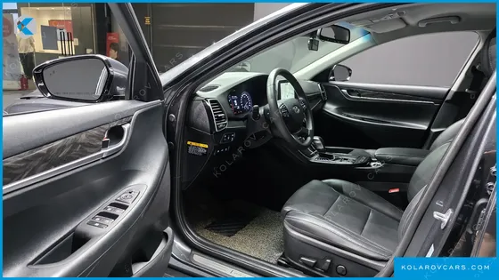 HYUNDAI GRANDEUR 2.4 PREMIUM