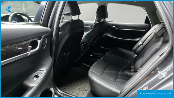 HYUNDAI GRANDEUR 2.4 PREMIUM