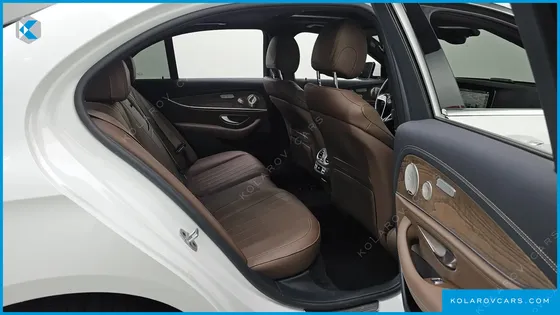 MERCEDES E-CLASS E300E 4MATIC EXCLUSIVE