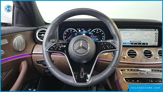 MERCEDES E-CLASS E300E 4MATIC EXCLUSIVE