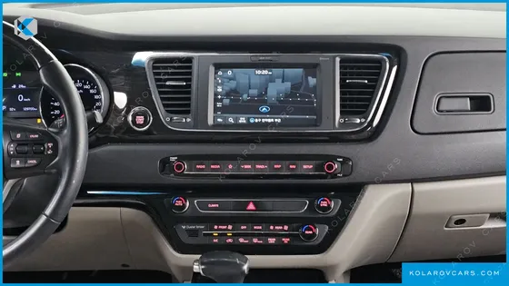 KIA CARNIVAL 7-SEATER LIMOUSINE