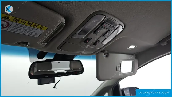 KIA CARNIVAL 7-SEATER LIMOUSINE