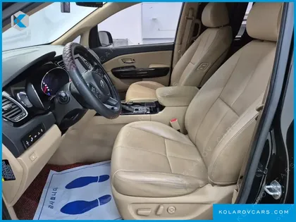KIA CARNIVAL GASOLINE 9-SEATER HI-LIMOUSINE