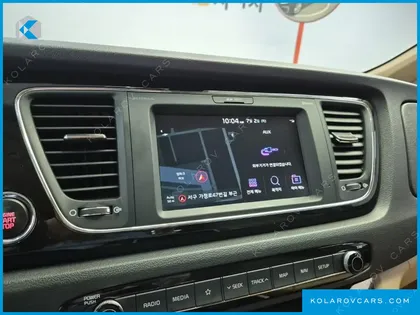 KIA CARNIVAL GASOLINE 9-SEATER HI-LIMOUSINE