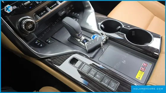 LEXUS LX 700H LUXURY