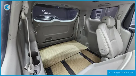 KIA CARNIVAL 9-SEATER NOBLESSE SPECIAL