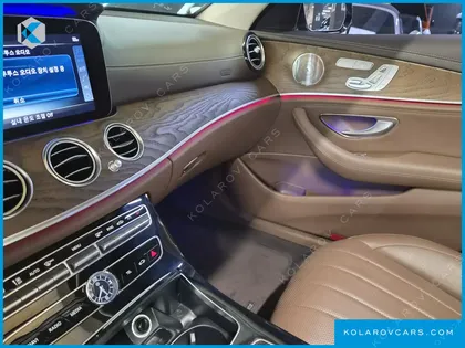 MERCEDES E-CLASS E300 EXCLUSIVE
