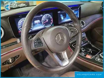 MERCEDES E-CLASS E300 EXCLUSIVE