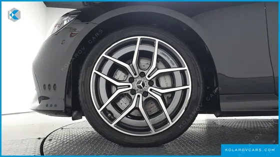 MERCEDES E-CLASS E300D 4MATIC COUPE