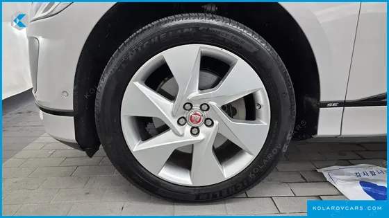 JAGUAR I-PACE EV400 SE