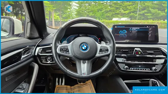 BMW 5 SERIES 530E M SPORT