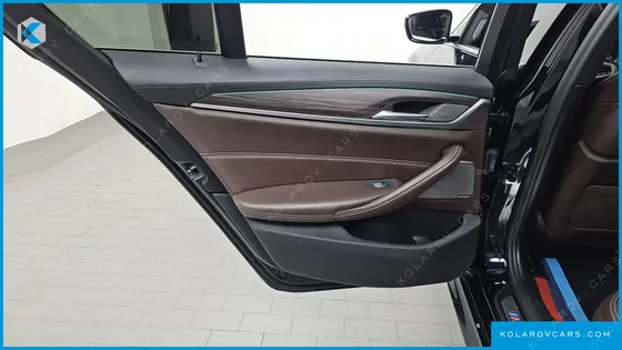 BMW 5 SERIES 530E M SPORT