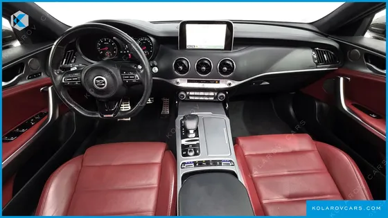 KIA STINGER 3.3 TURBO 2WD