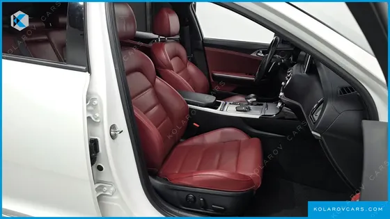 KIA STINGER 3.3 TURBO 2WD