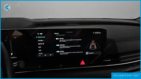 KIA CARNIVAL 9-SEATER NOBLESSE