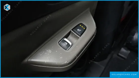 KIA CARNIVAL 9-SEATER NOBLESSE