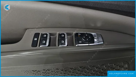KIA CARNIVAL HEV 9SEATER NOBLESS