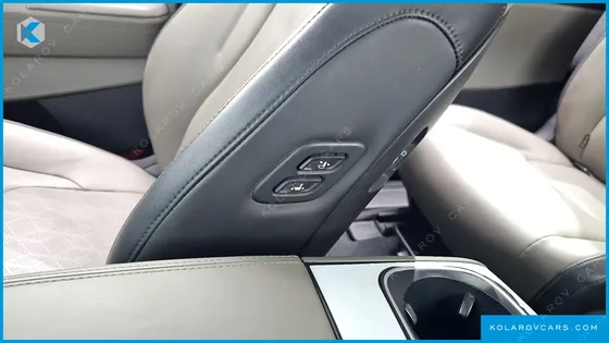 KIA CARNIVAL HEV 9SEATER NOBLESS