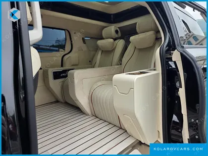 KIA CARNIVAL GASOLINE 4-SEATER HI LIMOUSINE (SPECIAL)