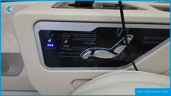 KIA CARNIVAL HEV 9-SEATER HI-LIMOUSINE (SPECIAL VEHICLE)