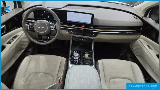 KIA CARNIVAL HEV 4-SEATER HI LIMOUSINE