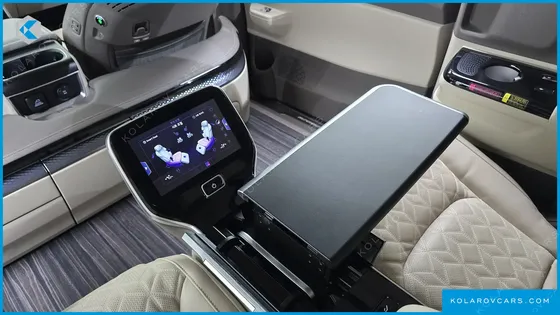 KIA CARNIVAL HEV 4-SEATER HI LIMOUSINE