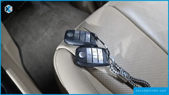 KIA CARNIVAL 7-SEATER LIMOUSINE