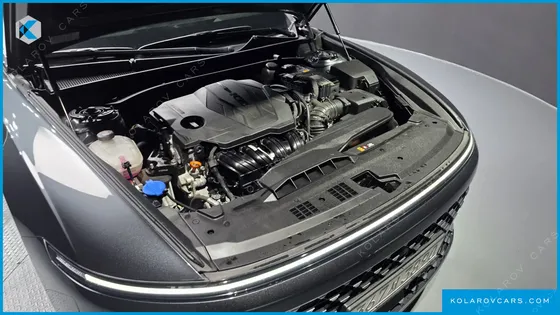 HYUNDAI GRANDEUR 2,5 GASOLINE 2WD
