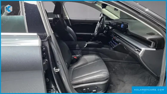HYUNDAI GRANDEUR 2,5 GASOLINE 2WD