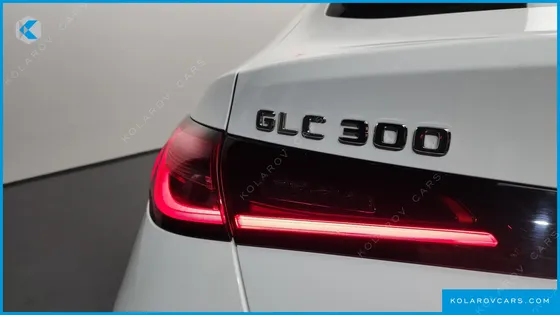 MERCEDES GLC-CLASS GLC300 4MATIC AVNATGARDE COUPE